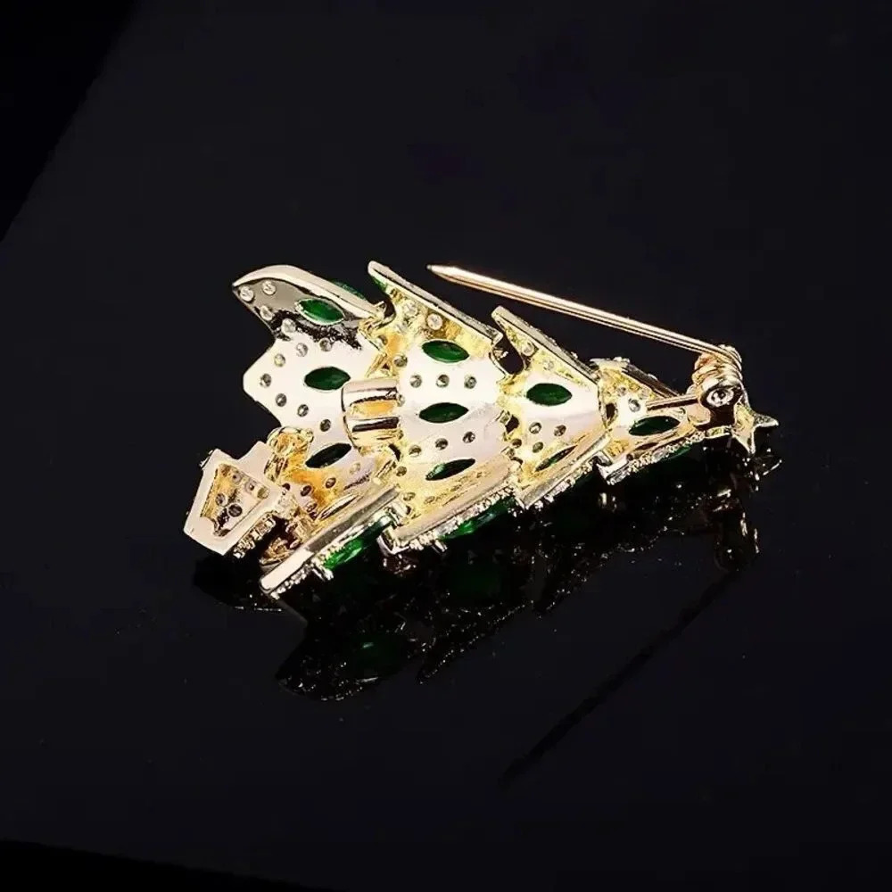 VQ Christmas Tree 🎄  Brooch - Picture 3 of 6